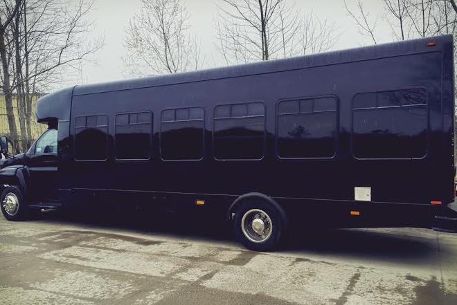 Party Bus Massillon, OH 